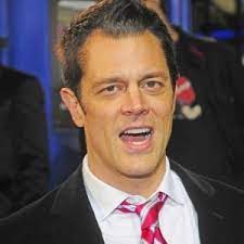Philip john clapp (born march 11, 1971), known professionally as johnny knoxville, is an american actor, stunt performer, filmmaker, and comedian. Johnny Knoxville Im Interview Alles Ist 100 Prozent Echt Planet Interview