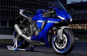 The r1 is available with a manual transmission. Yamaha Yzf R1 Specifications And Expected Price In India