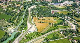 Once the circuit of imola was a semi street circuit, the section from rivazza to tosa was originally constructed as after i made some pictures, i walk to the chicane at the beginning of the tamburello. History Visiting Imola