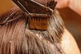 Descubre Como Utilizarla Y Los Beneficios De La Henna Para El Cabello Cheveux Blancs Henne Cheveux Coloration Naturelle Cheveux Blancs