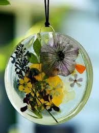 There are so many beautiful things that you can create using epoxy. Preserving Flowers In Resin Happy Family Art