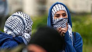Hakim tegur habib rizieq kenakan atribut palestina di sidang pleidoi. Foto Perlawanan Wanita Palestina Terhadap Tentara Israel Di Tepi Barat Global Liputan6 Com