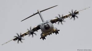 Airbus mulls bringing a400m to us. Airbus A400m Superstar Oder Pannenflieger Deutschland Dw 14 04 2018