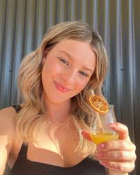 PHOEBE DEAN🐝 (@_phoebe.dean) • Instagram photos and videos