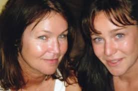 Carrie Doss (@CarrieDoss)