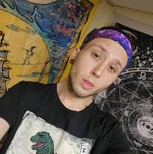 Unless it's just me, but I find metal solid, gear 2 sons of liberty. easier  to sneak past the centres then metal solid gear One what are your thoughts?