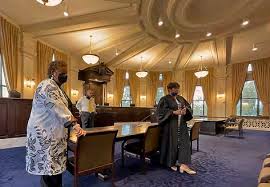 A NEWSLETTER OF THE JUDICIARY OF THE STATE OF LOUISIANA ORLEANS CIVIL  DISTRICT COURT JUDGE KERN REESE COACHES AWARD-WINNING DILL