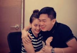 Setelah sebelumnya merilis single cemburu mantanmu, kini swara bintang bersama ayu ting ting kembali lagi meramaikan blantika musik dangdut indonesia kem. Ayu Ting Ting S Husband Candidate Is Not A Rich Businessman But Netral News