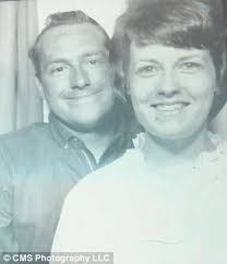 Couple celebrates anniversary with first date recreation pictures