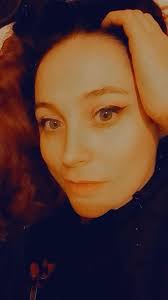 Hello, hivemind! I need some help coming up with some way to involve a  players backstory into the narrative. His character is a gold dragonborn  who is descended from royalty but now