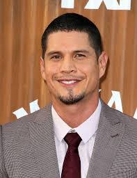 Jennifer Grzelak's Instagram, Twitter & Facebook