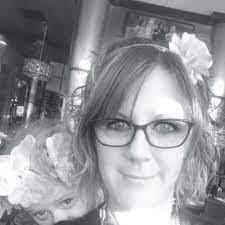 Tiffany Offutt's Instagram, Twitter & Facebook