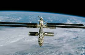 The flat shape stacks efficiently, allowing for less wasted space, fewer electrical configurations and a simplified cooling system. 7 Accidents And Disasters In Spaceflight History Britannica