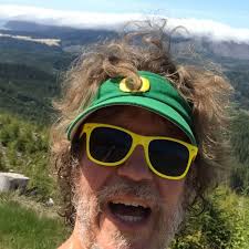 What are some tips for managing knee surgery recovery, specifically with  regards to using an ice machine?