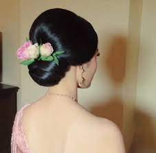 Thai Wedding Hairstyle Cr Nongchat Bun Hairstyles Hair Styles Bride Hairstyles