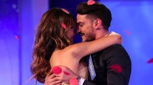 Il nome, spiega la coppia, ricorda la bisnonna elisabetta ii, il cui soprannome di famiglia è. Uomini E Donne Trono Classico La Scelta Di Rosa Perrotta Tv Sorrisi E Canzoni