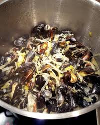 Miesmuscheln Ostfriesische Art Von Kruemmel Chefkoch Muscheln Rezept Miesmuscheln Miesmuscheln Zubereiten