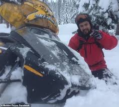 Deadliest Catch S Mahlon Reyes Dies From Massive Heart Attack At 38 Express Digest Mahlon reyes, one of the stars of tv's deadliest catch, has died of a 'massive' heart attack at the age of 38.