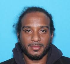 Desmond Phillip's Instagram, Twitter & Facebook