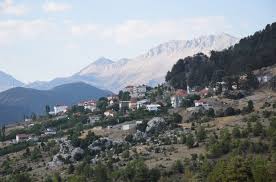 Elmalı'nın mahalleri ve köylerinin neler olduğunu öğrenin. Yaz Aylarinda Nufusu 10 Katina Cikiyor Gelen Donmek Istemiyor Antalya Nin Doga Harikasi Sogut Cumasiyaylasi Tatilcilerin
