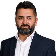 Asif Patel's Instagram, Twitter & Facebook