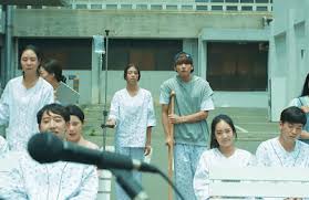 How 7 girls meet their idols, and then get to live with them. Itzy S Ryujin And Yuna Appeared In Bts Love Yourself Highlight Reel