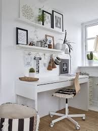 La Decoration En Style Boheme Chic Et Couleurs Naturelles D Une Maison Danoise Planete Deco A Homes World Style Boheme Chic Deco Bohemienne Mode Bohemienne Chic