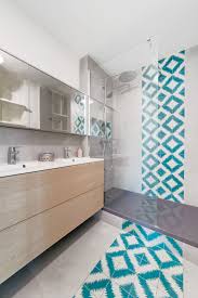 Appartement Boulogne Un 60 M2 Metamorphose En Trois Pieces Carelage Salle De Bain Idee Salle De Bain Couleur Salle De Bain