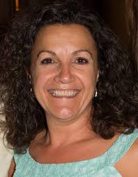 Critics, bloggers, and cultural legitimation