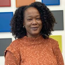 Tawanna Lindsey's Instagram, Twitter & Facebook