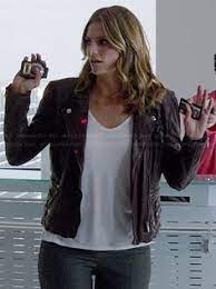 Kate S Brown Leather Moto Jacket On Castle Detective Outfit Kate Beckett Leather Moto Jacket