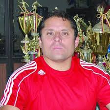 Fútbol Ecuador Serie A Luis Espinel completa el cuerpo técnico de Sixto  Vizuete (Audio)