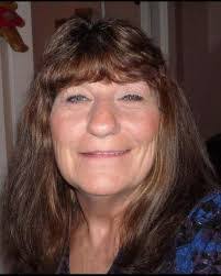 Lee Lundy's Instagram, Twitter & Facebook