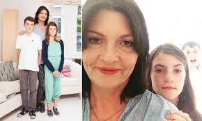 Eternal sunshine of the spotless mind. Kate Winslet Is Wrong Mother Says Instagram Boosts Her 11 Year Old Daughter S Self Esteem Daily Mail Online