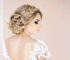 38 super cute little girl hairstyles for wedding. 30 Creative And Unique Wedding Hairstyle Ideas Modwedding Wedding Hairstyles Hairstyle Unique Wedding Hairstyles