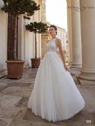 Check spelling or type a new query. A Linie Brautkleid Remy Neckholder Ausschnitt Brautkleid Etsy