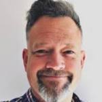 Gary Glotz gründet Marktplatz für Fahrzeug-Tuning.