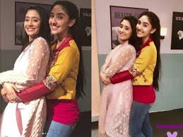 Yeh Rishta Kya Kehlata Hai S Little Naira Ashnoor Kaur Meets Grown Up Naira Shivangi Joshi The duration of yeh rishta kya kehlata hai is 1380.0 seconds. yeh rishta kya kehlata hai s little