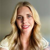 Robin Martinez's Instagram, Twitter & Facebook