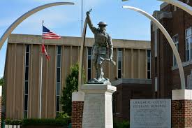 Jonesboro Arkansas Hometown To A Brit And A Southerner Interesting Destination Idea Arkansas Travel Jonesboro Arkansas Arkansas