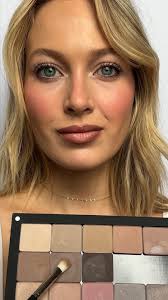 Wusstest du, dass du mit dem Freedom System unzählige Make-up-Kombinationen  kreieren kannst