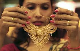 India's Jan gold imports plunge 76% to 32-month low