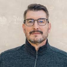 James Lisacchi's Instagram, Twitter & Facebook