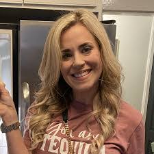 Kim Dodge's Instagram, Twitter & Facebook