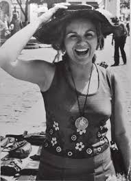 A maria da penha maia fernandes, símbolo do combate à violência doméstica no brasil, aponta o descaso do poder público de esclarecer, de fato, às mulheres brasileiras como funciona a lei maria da penha. Maria Da Penha Tpm