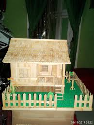 Download now cara membuat rumah adat dari stik es krim rumah adat indonesia. Miniatur Rumah Adat Dari Stik Es Krim Temukan Contoh