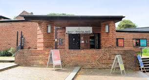 Guten tag, schön, dass sie uns besuchen! Stadt Und Land Fotos Foto Das Philine Vogeler Haus In Worpswede Wurde 1928 Nach Planen Von Bernard Hoetger Fur Die Weberin Elisabeth Vatheuer Gebaut Jetzt Nutzung Als Touristeninformation