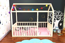 Arabali yatak ucuz arabali yatak arabali yatak fiyatlari kids car bed kids bedroom designs boys room design. Ahsap Cocuk Yatak Modelleri Yatak Ve Mobilya Tasarimi