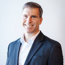 Steven Dover's Instagram, Twitter & Facebook