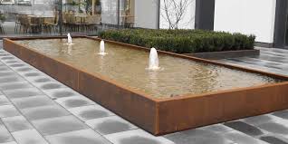 Dafür leitete man das quellwasser durch ausgehöhlte baumstämme oder rohre zum brunnen. Startseite